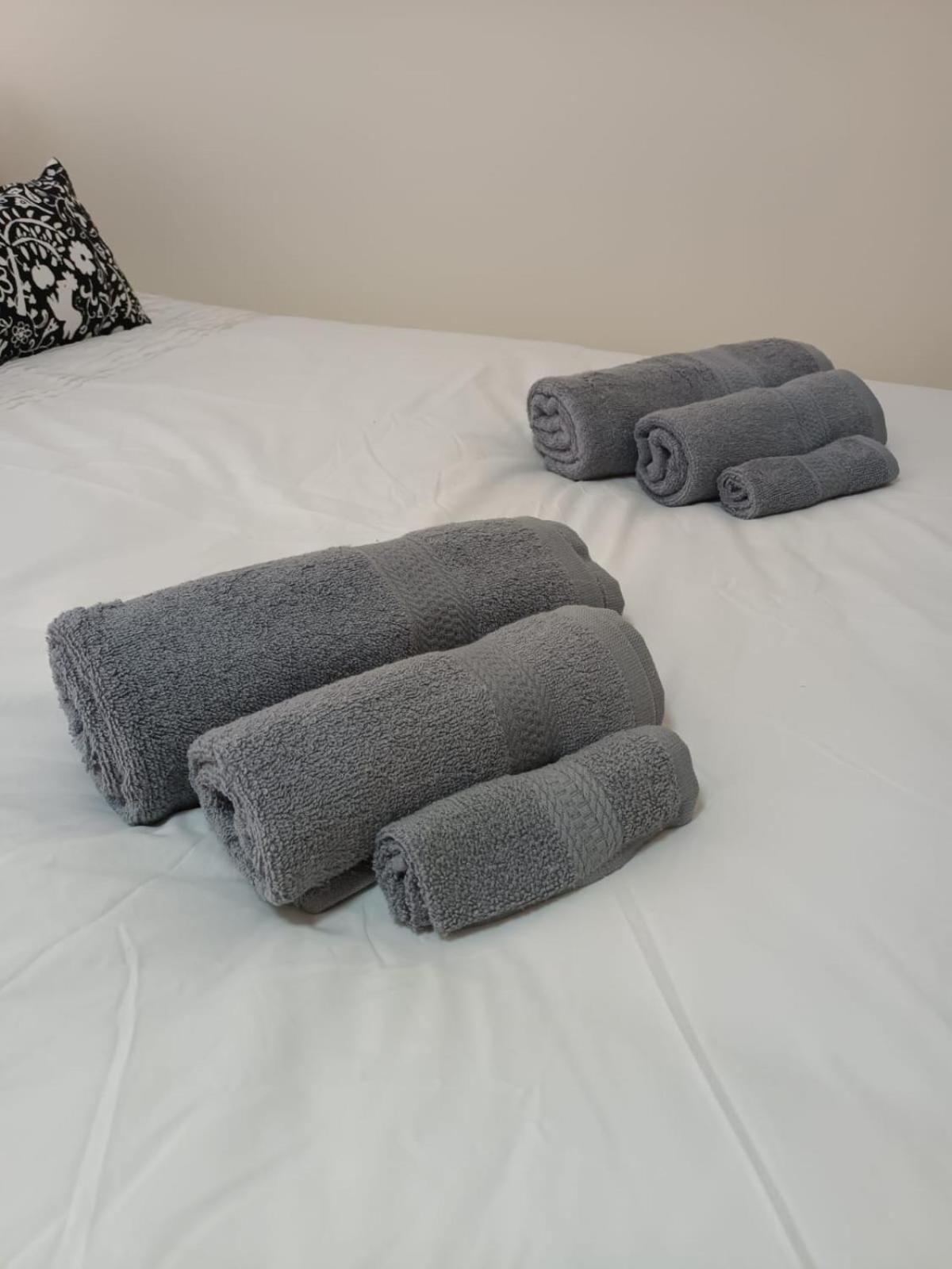 Rooms In Manchester 6 Minutes Drive To Victoria Station Eksteriør bilde