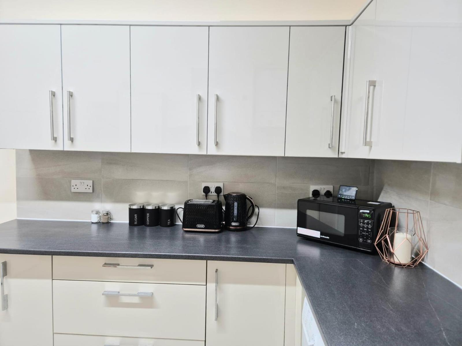 Rooms In Manchester 6 Minutes Drive To Victoria Station Eksteriør bilde