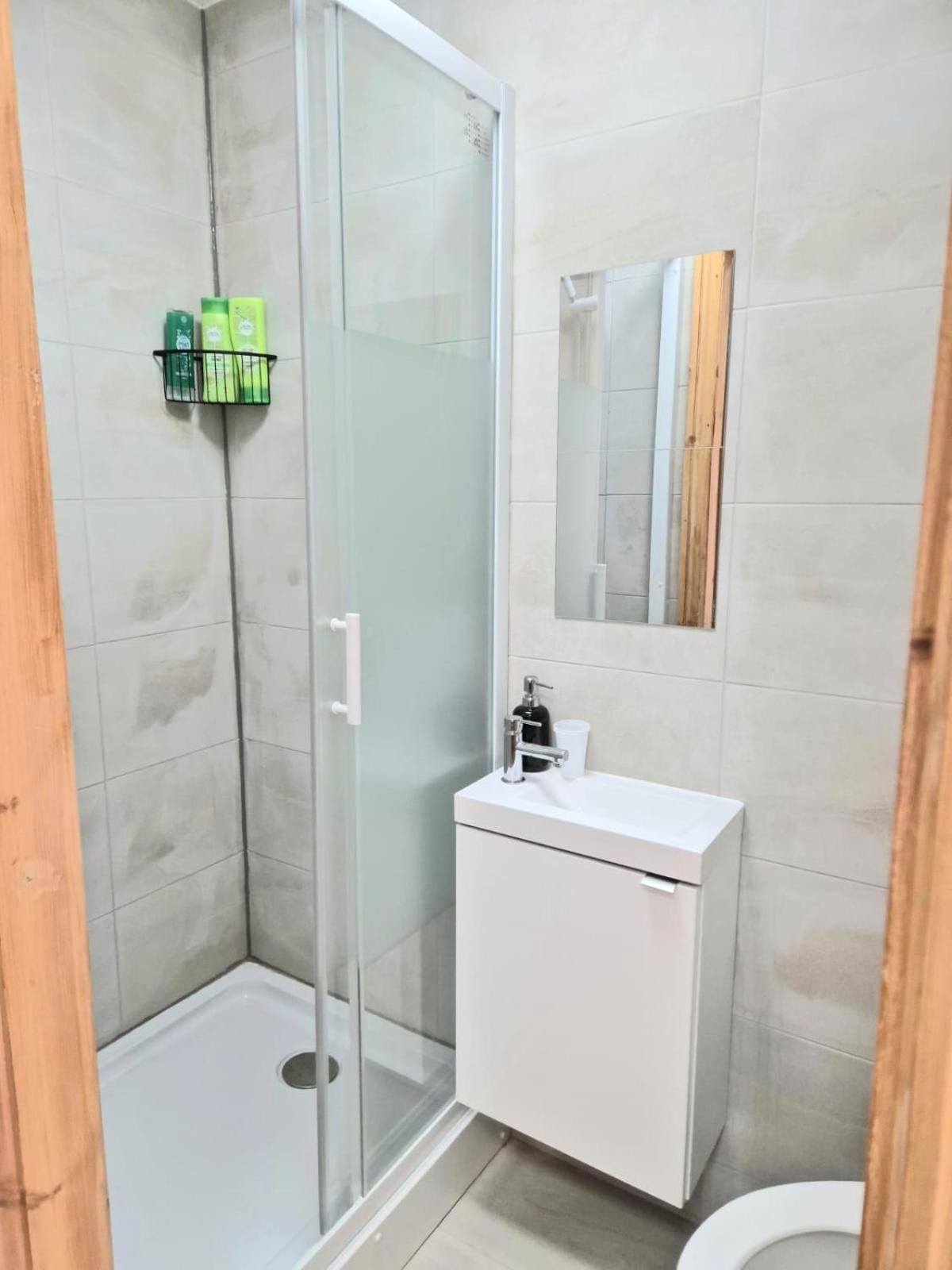 Rooms In Manchester 6 Minutes Drive To Victoria Station Eksteriør bilde