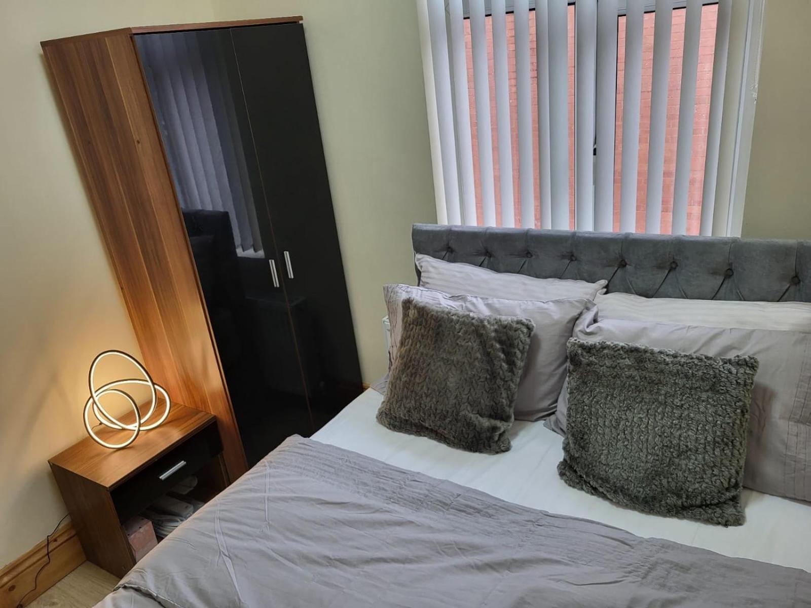 Rooms In Manchester 6 Minutes Drive To Victoria Station Rom bilde